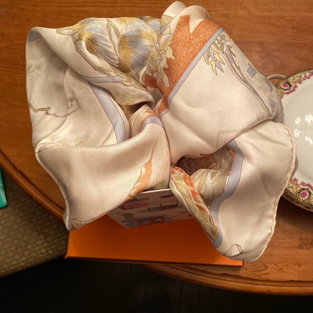 Elegant Silk Scarf with Pastel Design Hermes